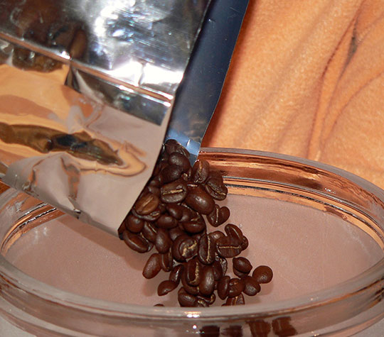 Caffè sfuso in barattolo