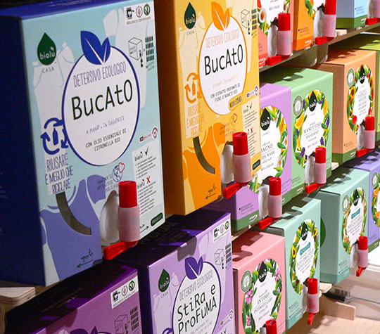 Saponi sfusi in dispenser