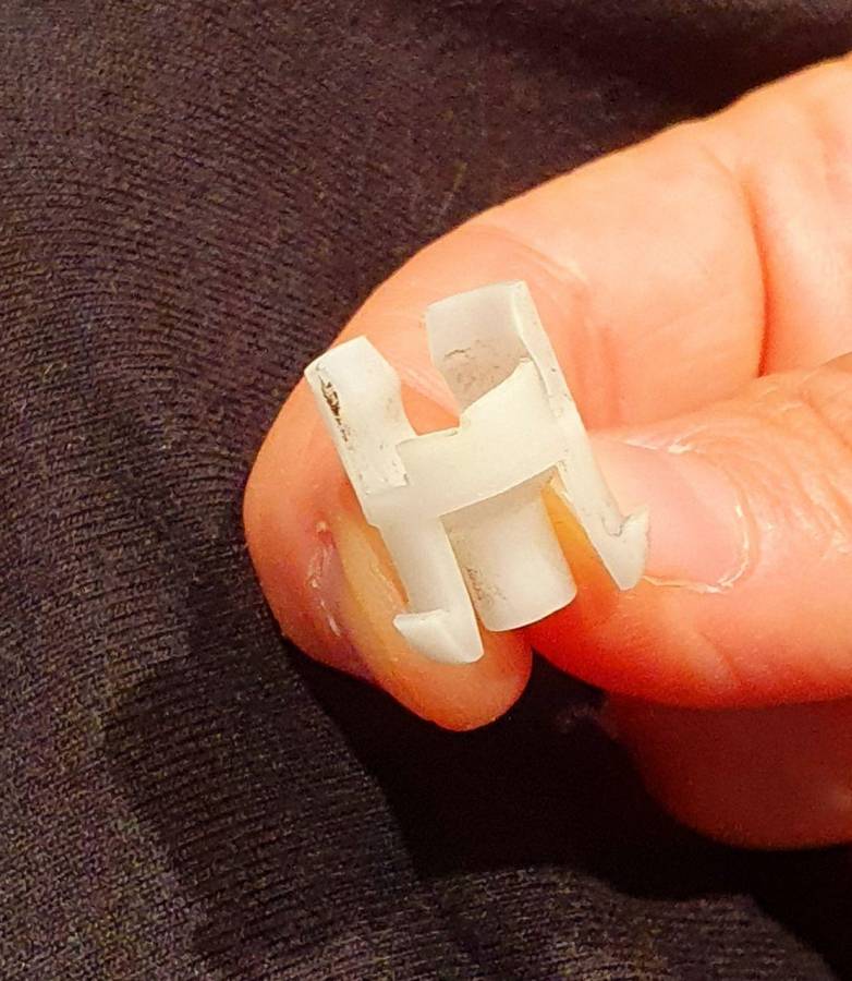 pezzo rotto frizione