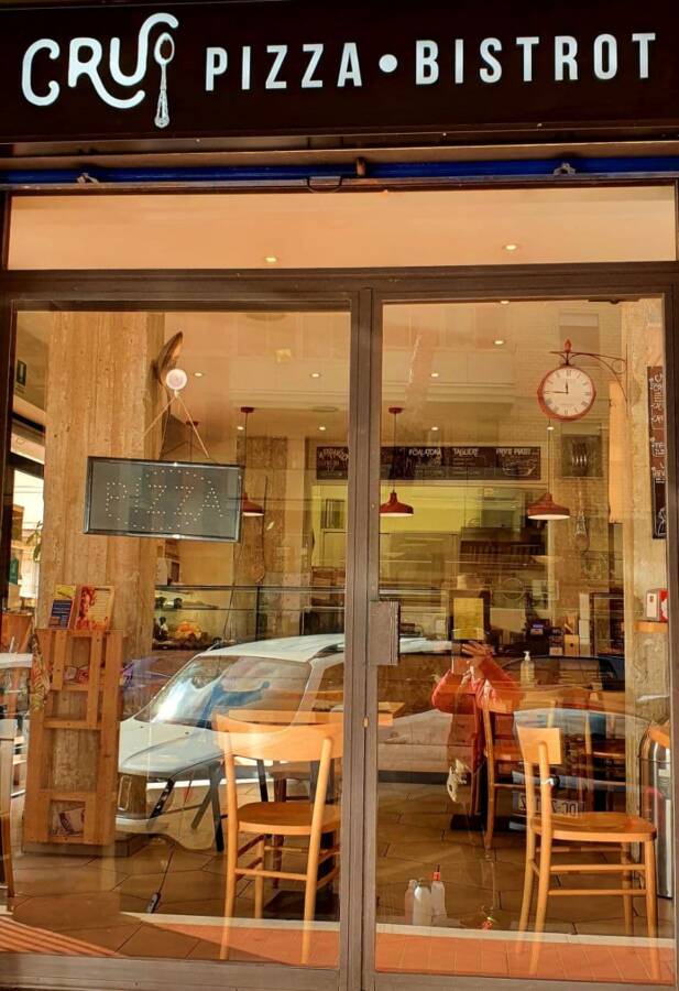 vetrina di Cru